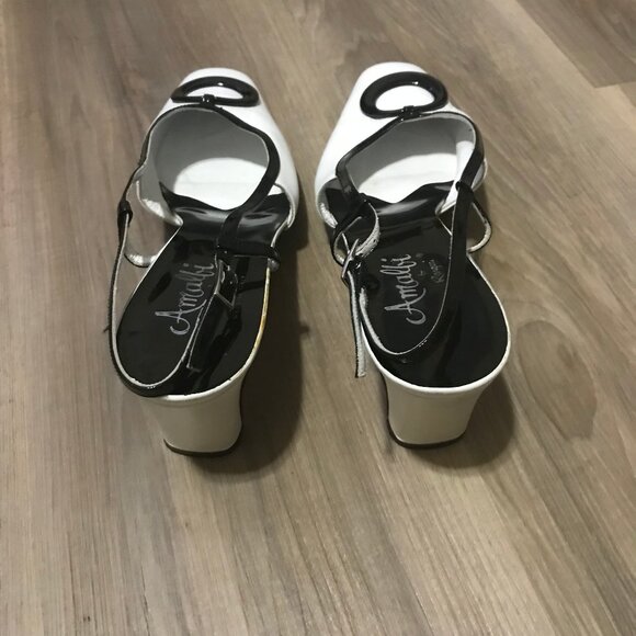 Amalfi Ladies Black And White Leather Shoe Size 9.5 - Picture 3 of 6
